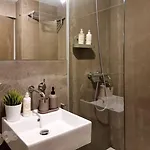 Apartamento Loft With Balcony On City's Important Street