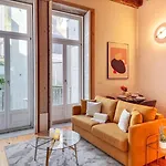 Loft With Balcony On City's Important Street Oporto