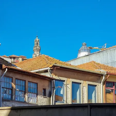 Luksusowy namiot Loft With Balcony On City's Important Street