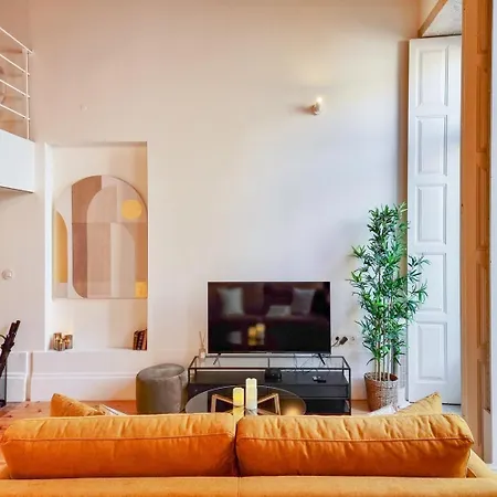 Luxury tent Loft With Balcony On City's Important Street Porto
