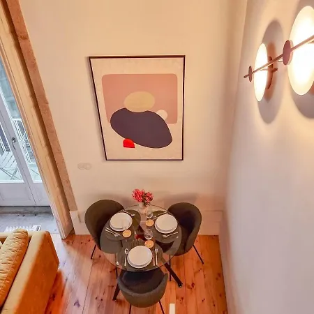 Daire Loft With Balcony On City's Important Street Porto