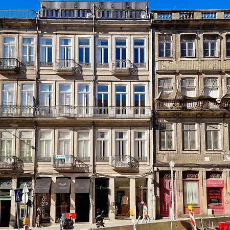 Loft With Balcony On City's Important Street * Oporto