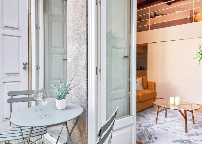 Loft With Balcony On City's Important Street * Πόρτο